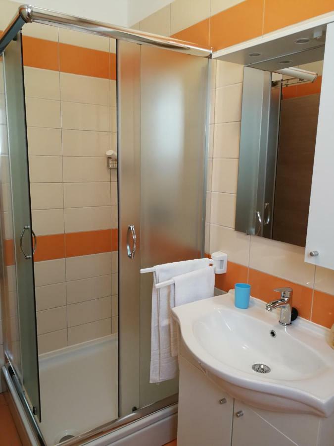 Apartments N&M Sukošan Dış mekan fotoğraf